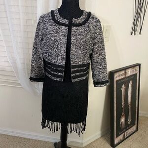 Karl Lagerfeld designer@ CHANEL then Karl Lagerfeld Paris S Blk&whitecrop jacket